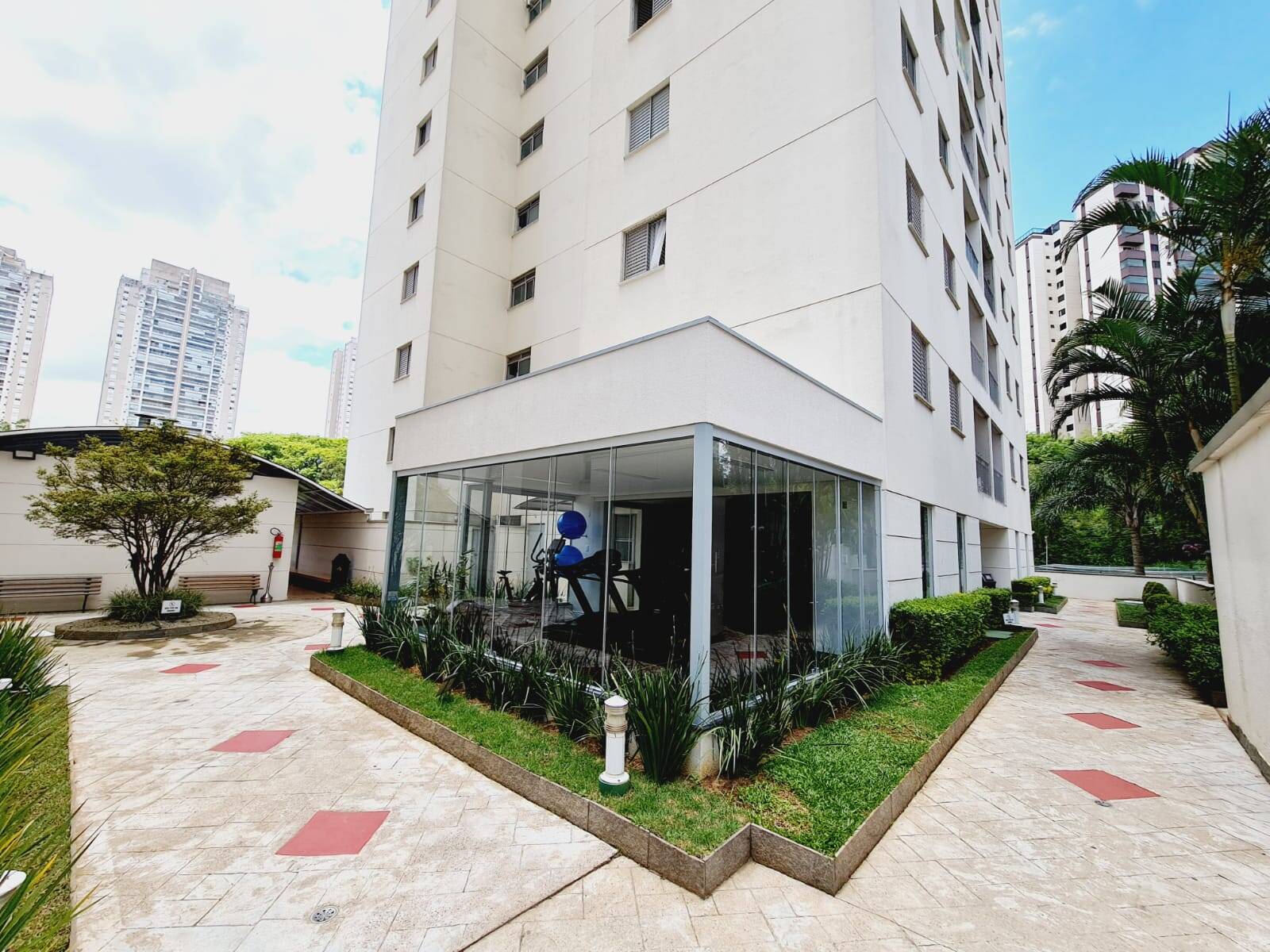 #241 - Apartamento para Venda em São Paulo - SP