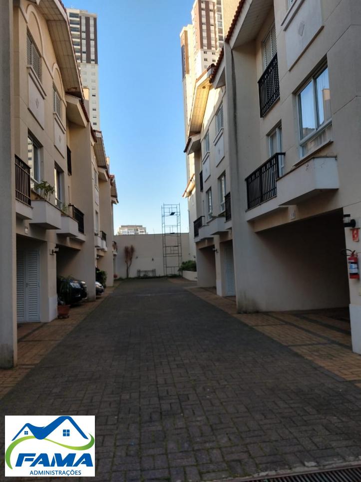 Locação Sobrando Condomínio Villa Dart